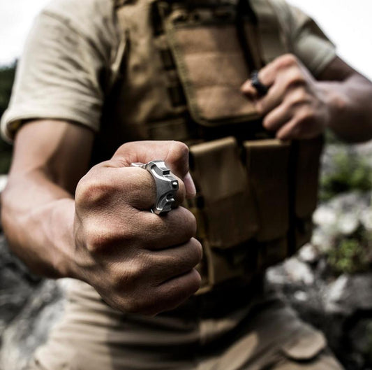 Stainless Steel Self Defense Ring - Tacsafeworld EDC Gadgets
