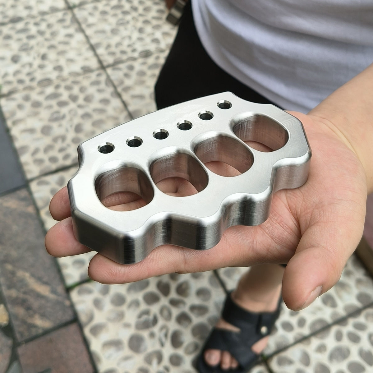 Thickened Steel Four-hole Outdoor Tool