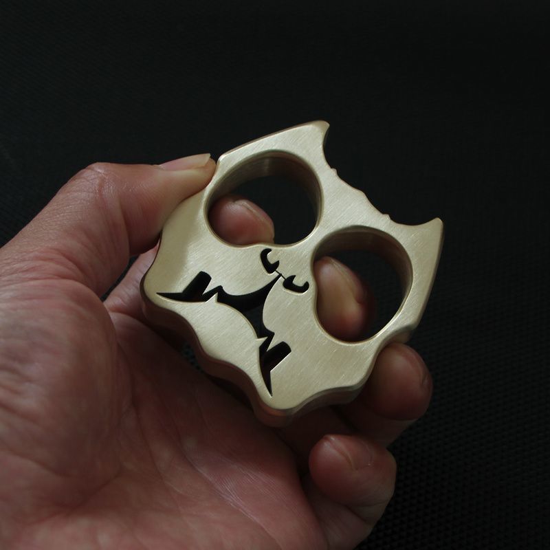 Thickened Dog Head Brass Two-hole Outdoor Tool