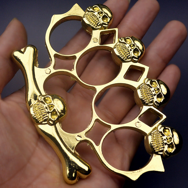 Five Skulls Shape Style Outdoor Pocket  EDC Tool