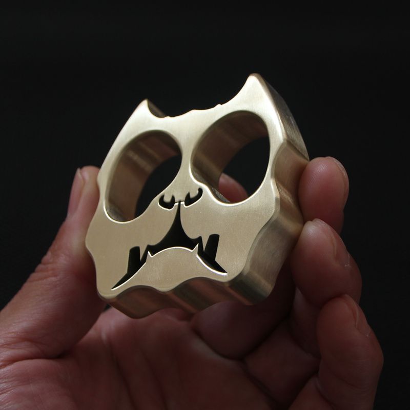 Thickened Dog Head Brass Two-hole Outdoor Tool