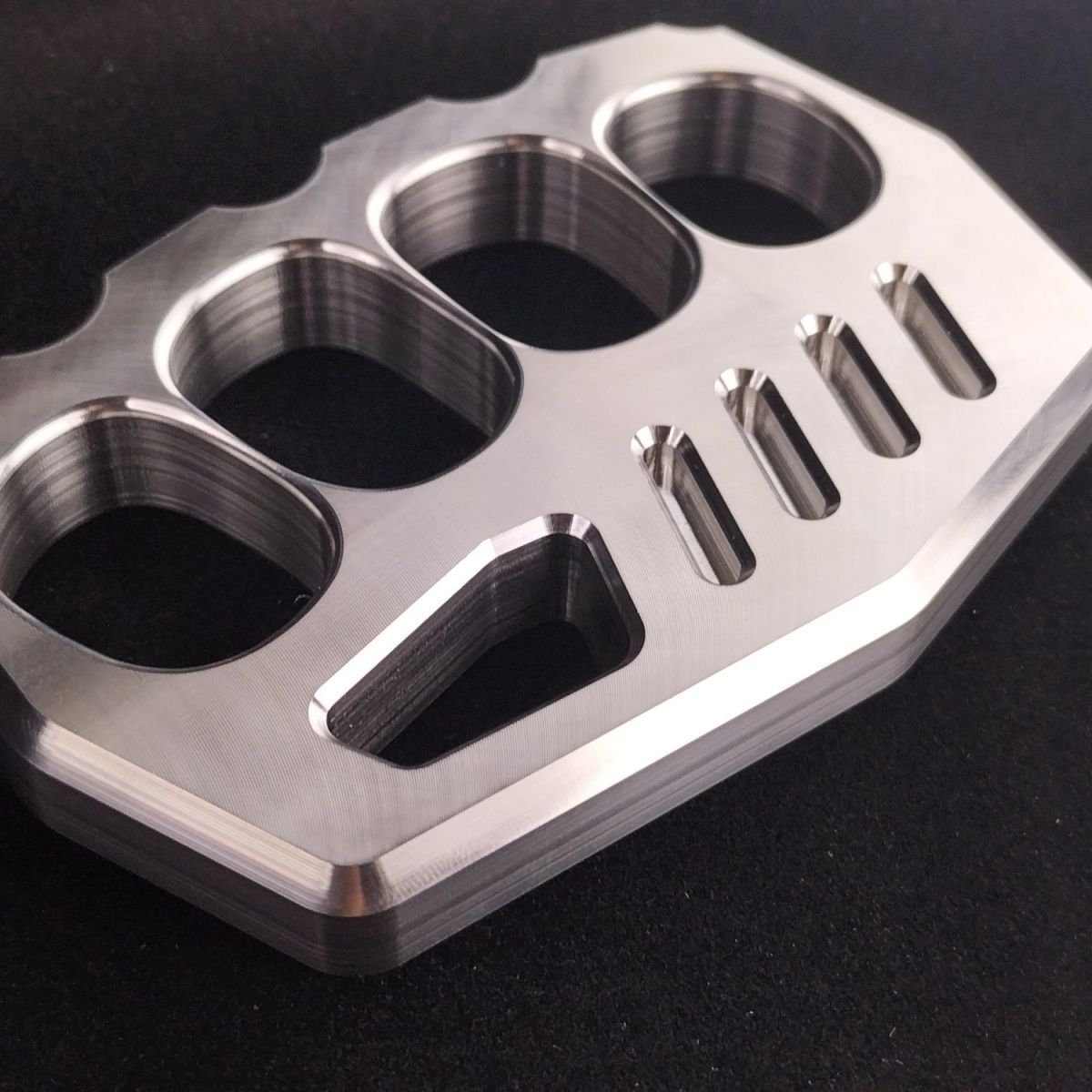 Steel Big Rope Hole EDC Outdoor Tool
