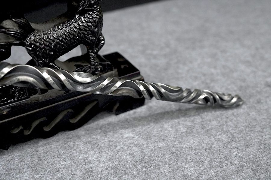 Solid One-Piece Outdoor Tool