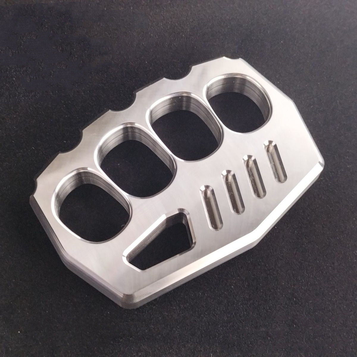 Steel Big Rope Hole EDC Outdoor Tool