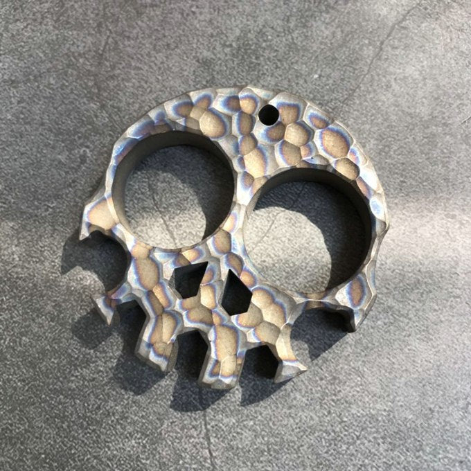 Octopus-Titanium Alloy Multi-Purpose Outdoor EDC Tool