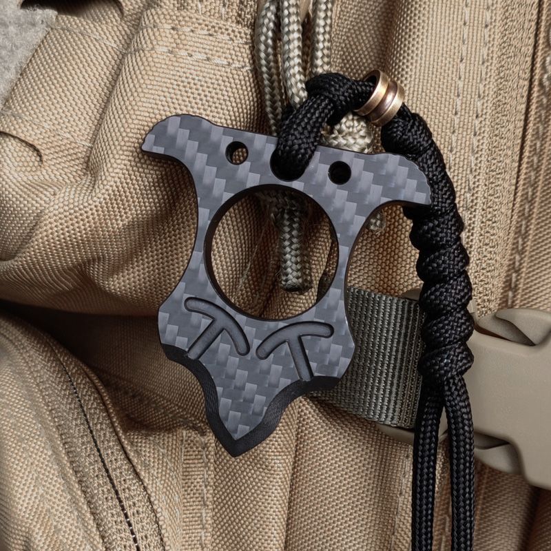 Various Styles of Carbon Fiber Single Finger Keyaccessoryr Backpack Outdoor Tool