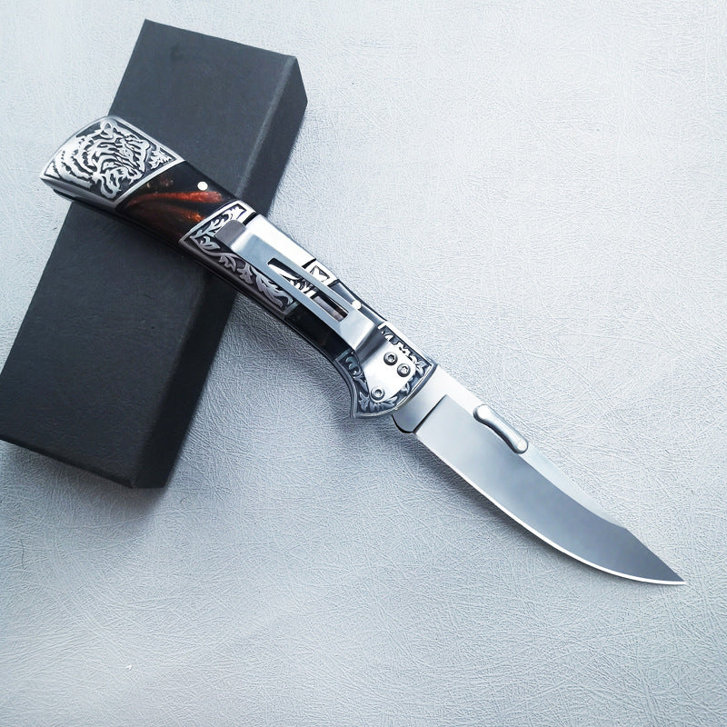 Exquisitely Carved Outdoor Foldable Portable Tool