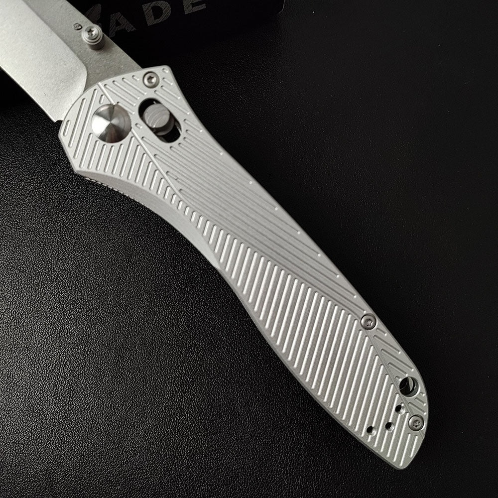 BM710 White Aluminum Alloy Handle 8cr13 Outdoor Folding Tool